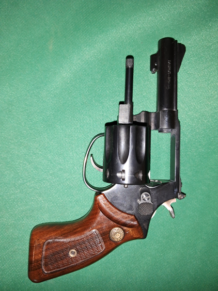 Taurus Revolver .22lr